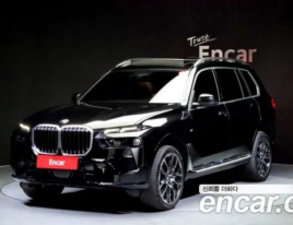 BMW X7 G07, 3.0L, 2023 год, пробег 16.489 км.