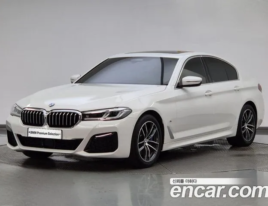 BMW 532d G30, 2.0L, 2023 год, пробег 31.740 км.