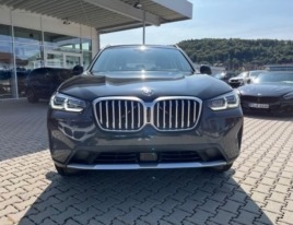 BMW X3 G01, 2.0L, 2023 год, пробег 28 300 км.