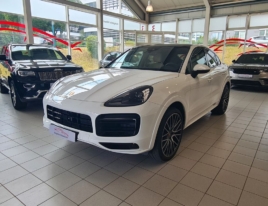 Porsche Cayenne Coupe, 3,0L, 2023 год, пробег 17 000 км.