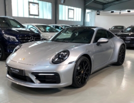 Porsche Carrera 992, 3.0L, 2023 год, пробег 11 819 км.