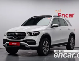 Mercedes-Benz GLE 300 W167, 2.0L, 2023 год, пробег 34.970 км.