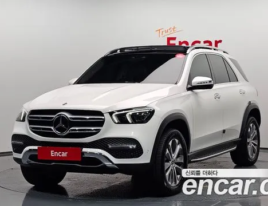 Mercedes-Benz GLE 300 W167, 2.0L, 2023 год, пробег 14.365 км.